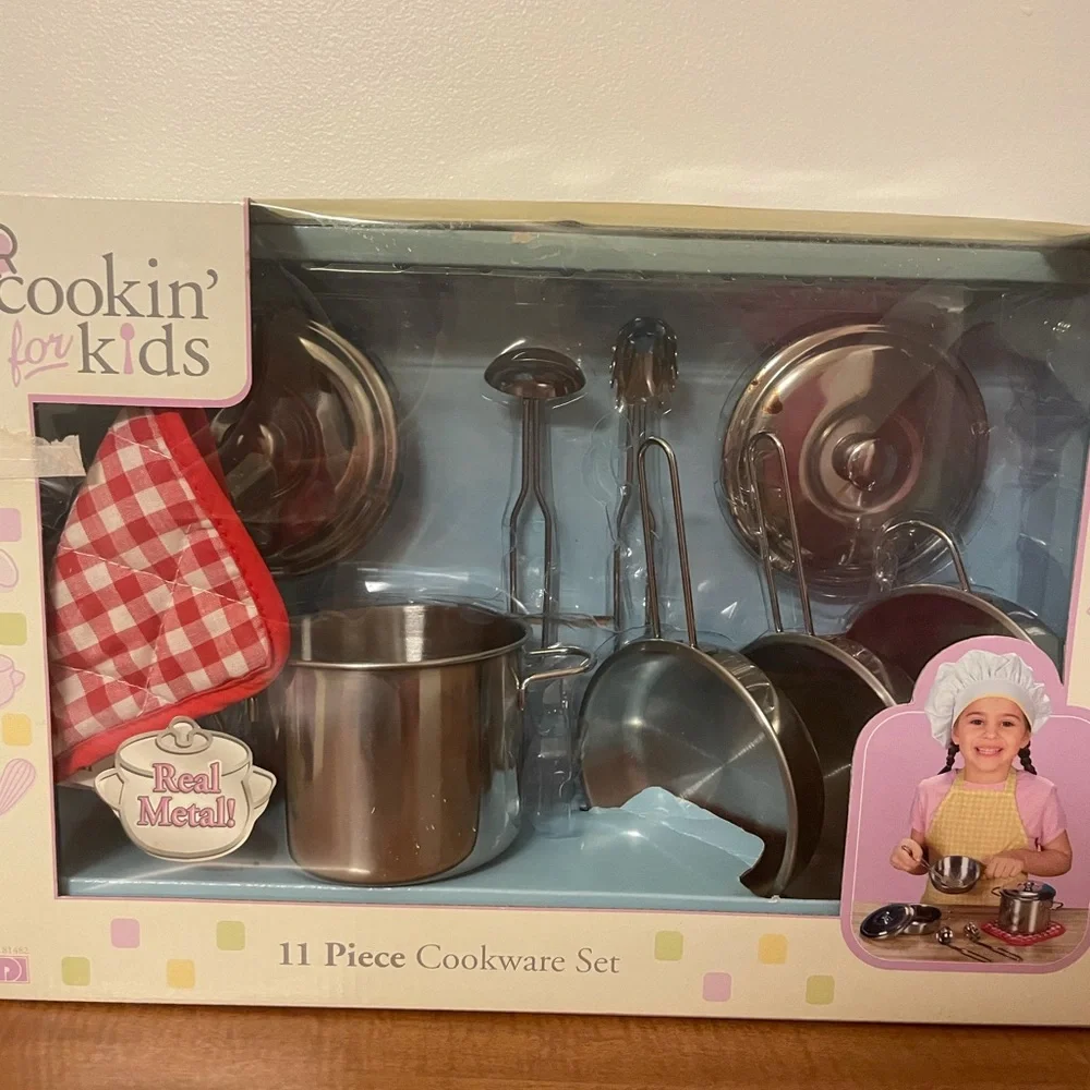 Vintage Kitchen Set Cookin For Kids Real Metal Pot Vintage Toys Doll Accessories